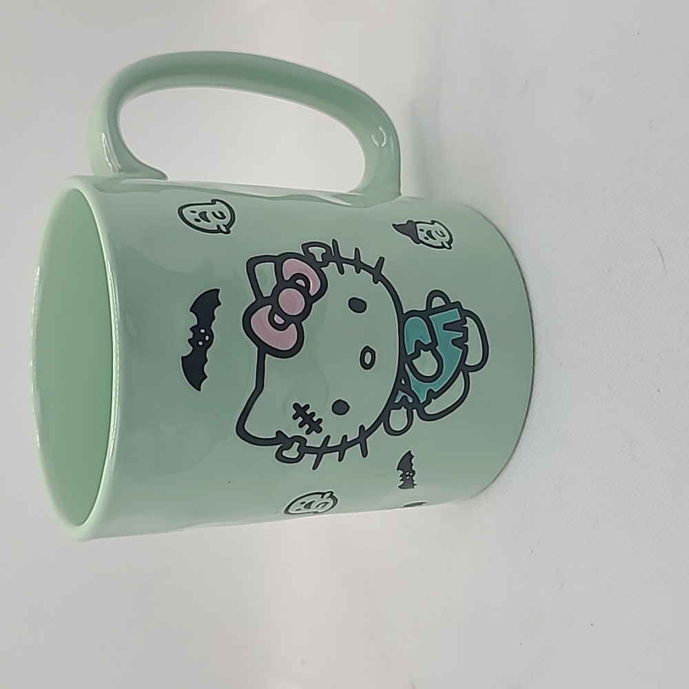 Hello Kitty Halloween Mug